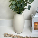 ARRANJO ALTO DE CERÂMICA BRANCO COM EUCALIPTOS VERDE CLARO 62AX32L/CM