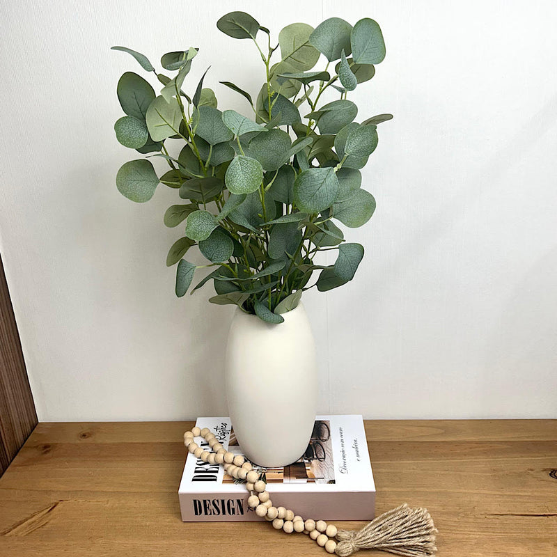 ARRANJO ALTO DE CERÂMICA BRANCO COM EUCALIPTOS VERDE CLARO 62AX32L/CM