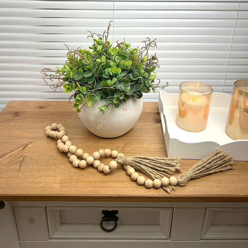 ARRANJO  BOLINHA NO VASO DE CERÂMICA BRANCO COM VERDINHOS 25AX26L/CM