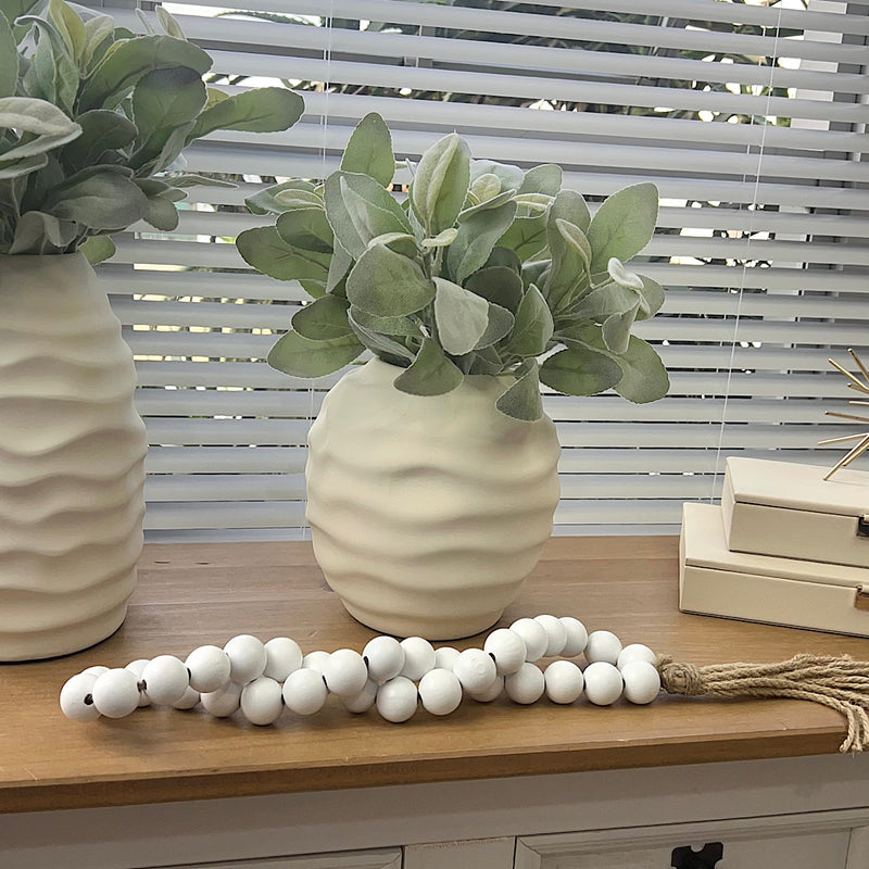 ARRANJO FORMATO ORGÂNICO COM FOLHAS VERDES CLARAS AVELUDADAS 32X28L/CM