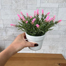 ARRANJO MINI DE CERÂMICA BRANCO COM LAVANDAS ROSA 18AX18L/CM