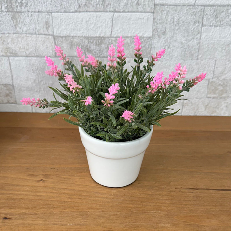 ARRANJO MINI DE CERÂMICA BRANCO COM LAVANDAS ROSA 18AX18L/CM