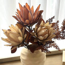 ARRANJO SERENA COM FLORES DE PROTEA 45AX38L/CM