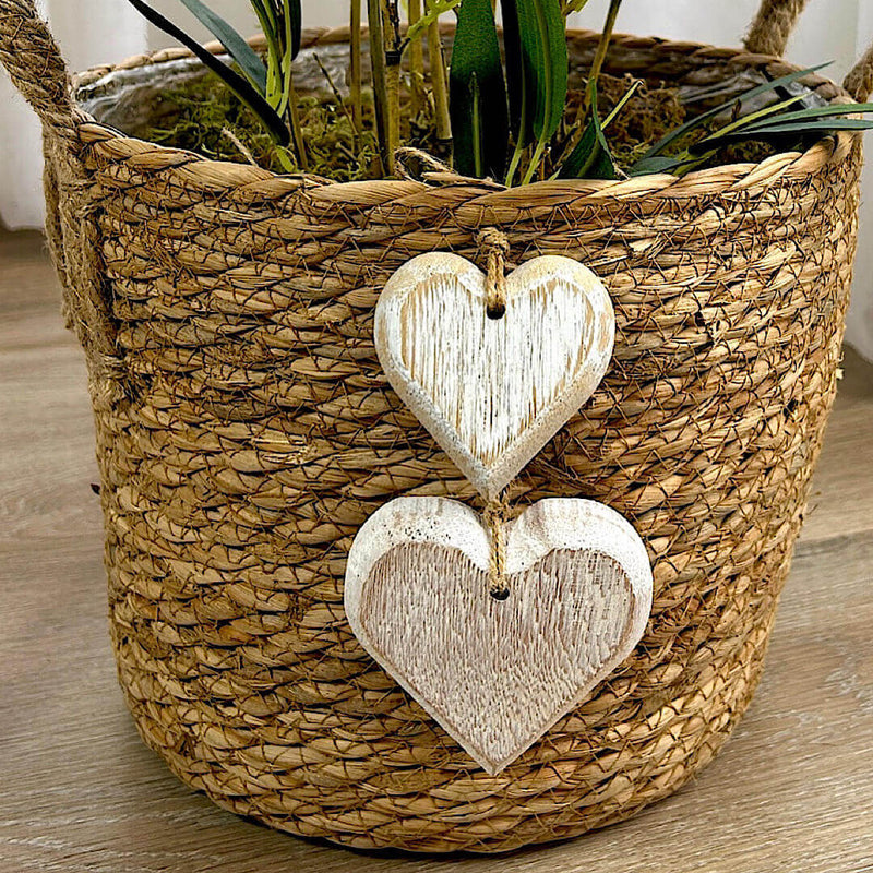 CESTO FER EM PALHA NATURAL COM ÁRVORE DE BAMBU E CORAÇÕES 1,10AX47L/CM