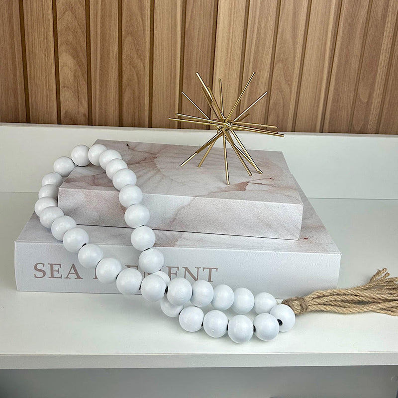 COLAR DECORATIVO MADEIRA COM BOLAS BRANCAS 50CM